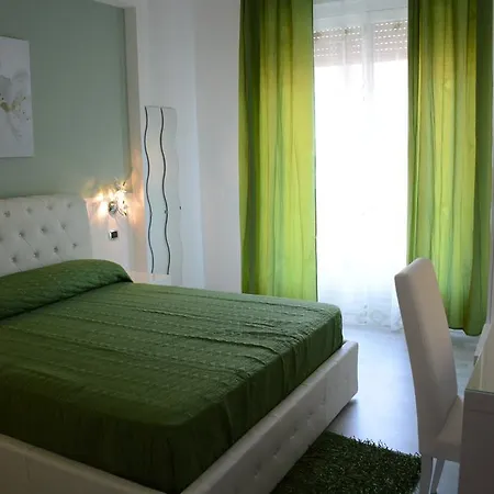 Crystal Bed & Breakfast