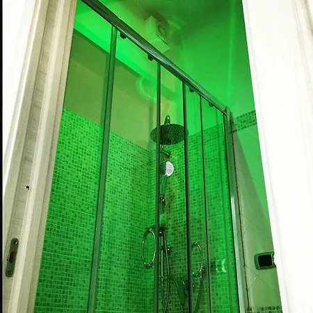 Bed & Breakfast Crystal 3*