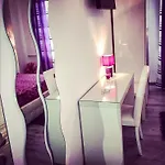 Crystal לינה וארוחת בוקר